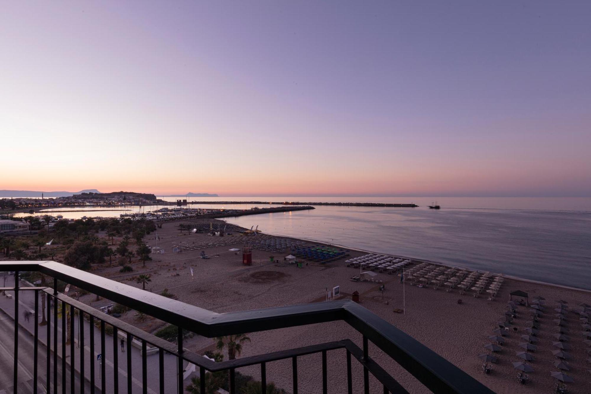 Готель Aquila Porto Rethymno Екстер'єр фото